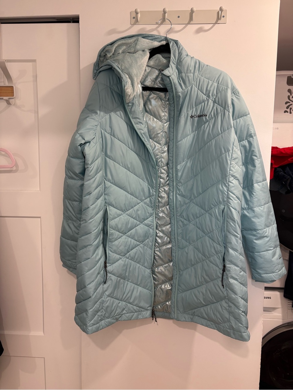 Columbia Women's Pale Blue Quilted Insulated Hooded Jacket
